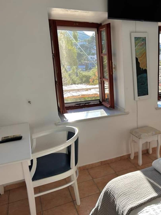 deilino (36) 525x700