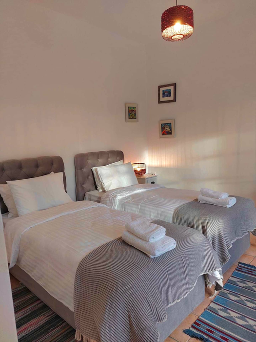 deilino (50) 525x700